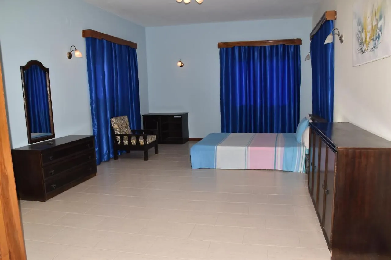 Villa Lombo Branco Palace Ribeira Grande