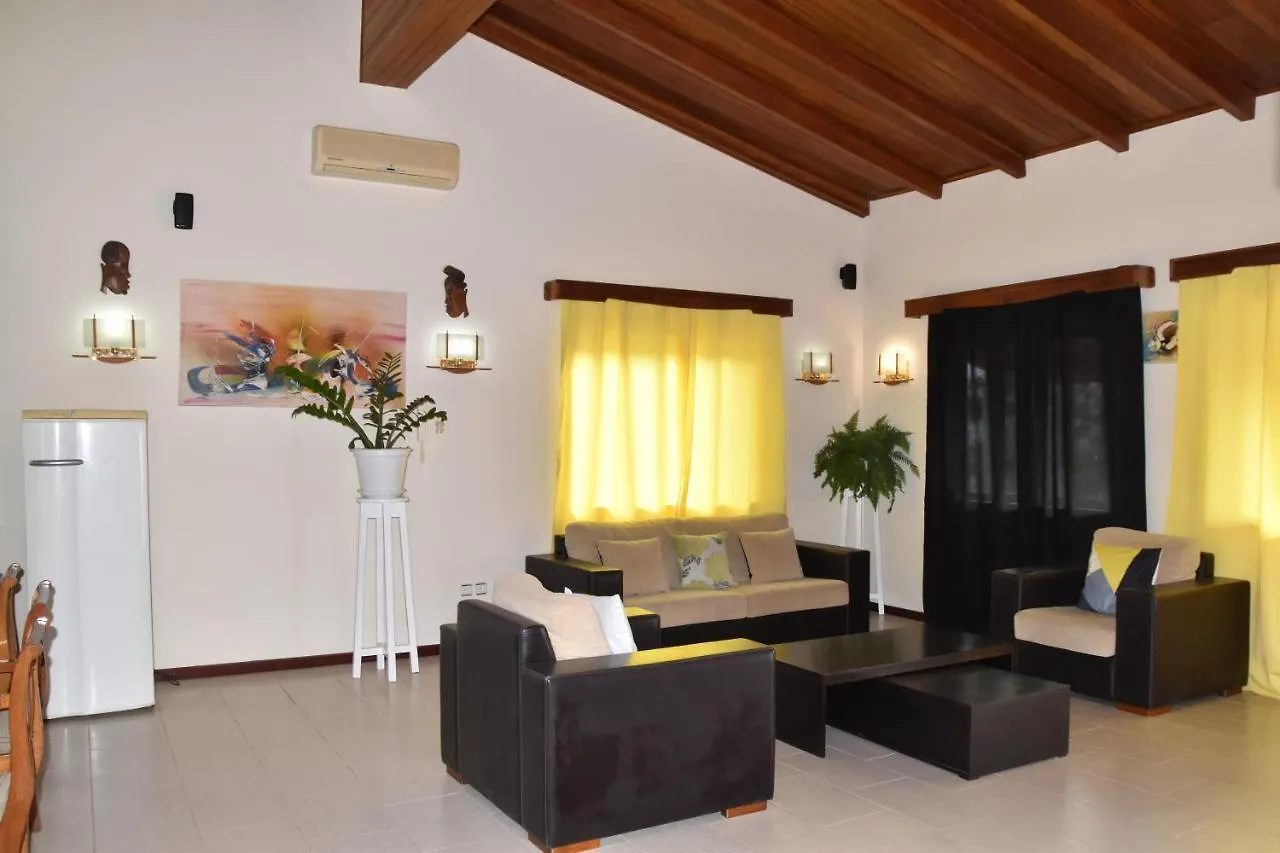 Lombo Branco Palace Ribeira Grande 0*,  Cabo Verde